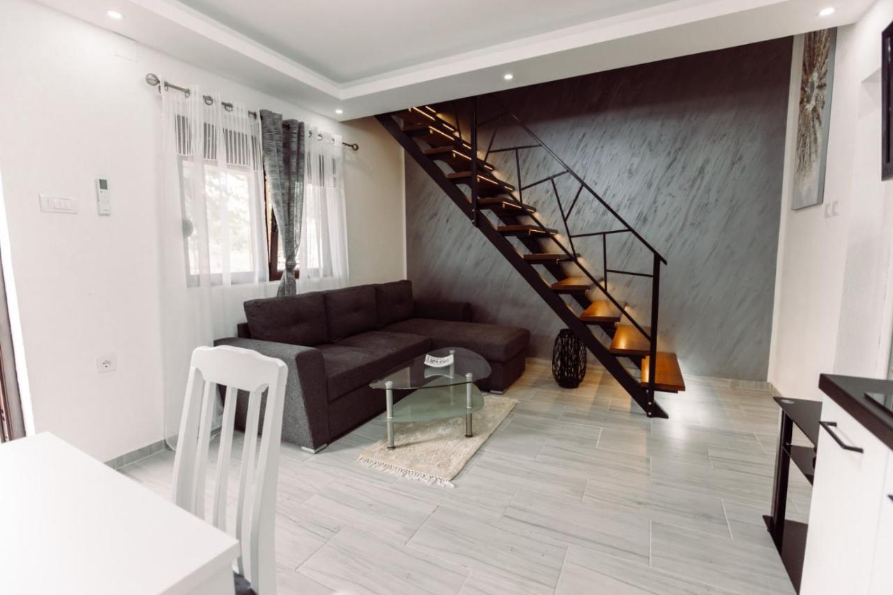 Aria Apartment Cetinje Exterior photo